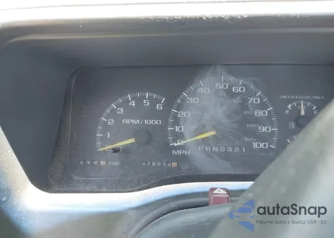 1999 Chevrolet C3500 Chassis z USA, uszkodzony, nr VIN 1GBGC34R5XF070122